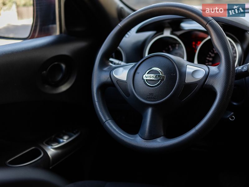 Внедорожник / Кроссовер Nissan Juke 2017 в Киеве