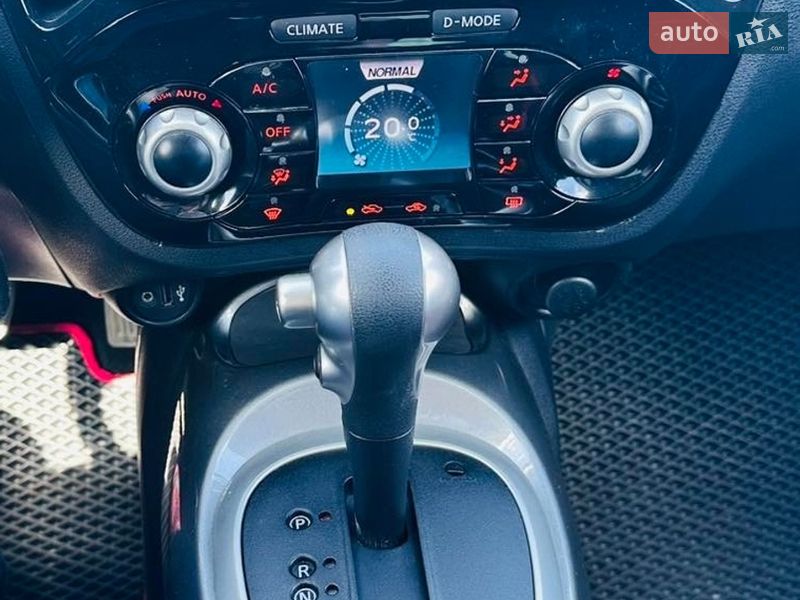 Позашляховик / Кросовер Nissan Juke 2017 в Павлограді