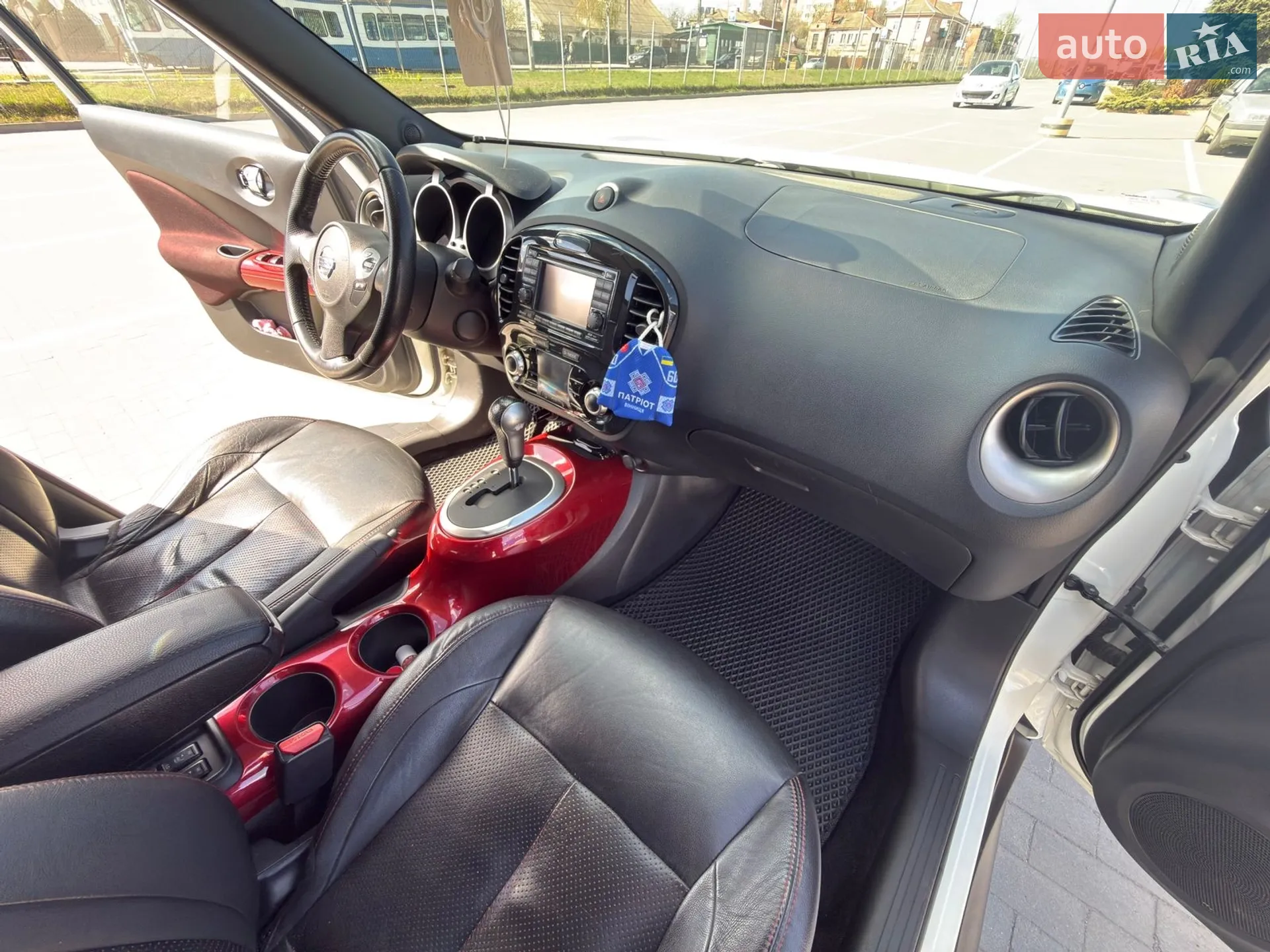 2012 Nissan Juke - мініатюра 11