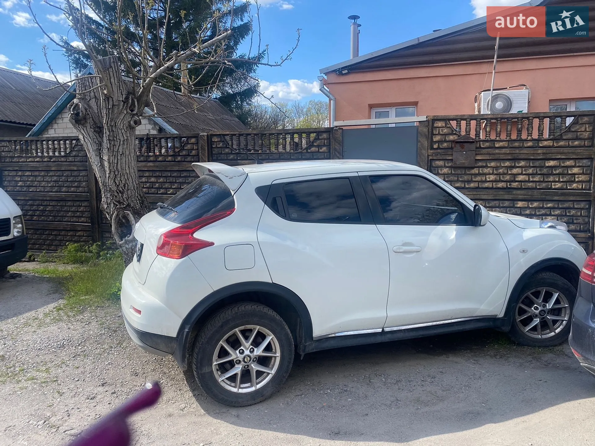 2011 Nissan Juke - мініатюра 2