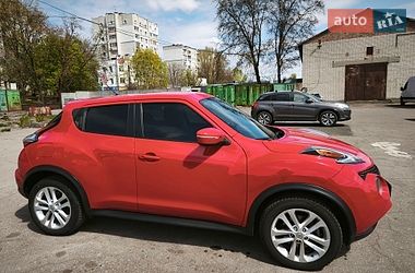 Внедорожник / Кроссовер Nissan Juke 2015 в Чернигове