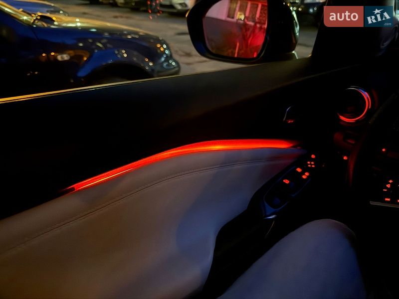 Внедорожник / Кроссовер Nissan Juke 2023 в Киеве