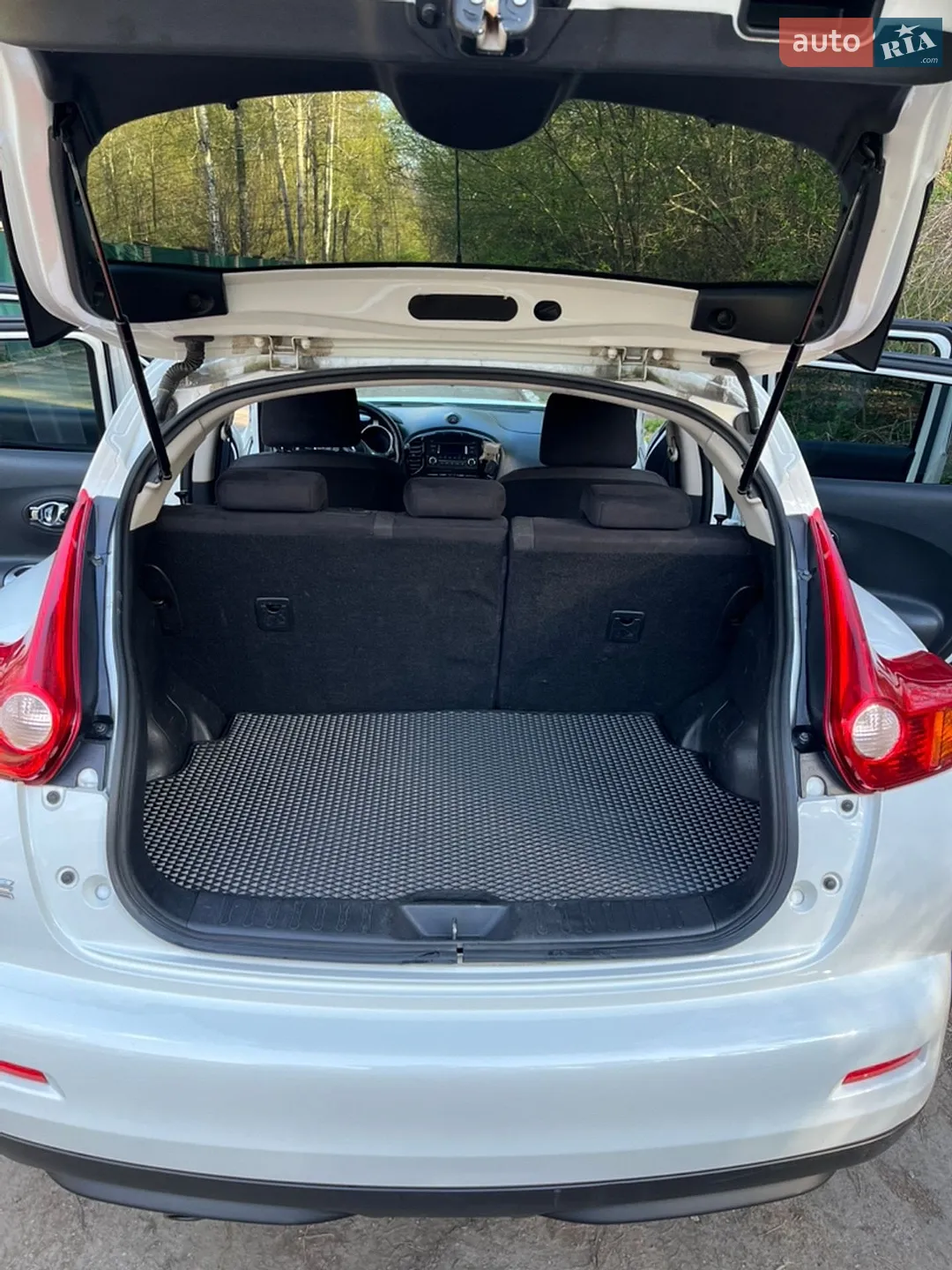 2010 Nissan Juke - мініатюра 8