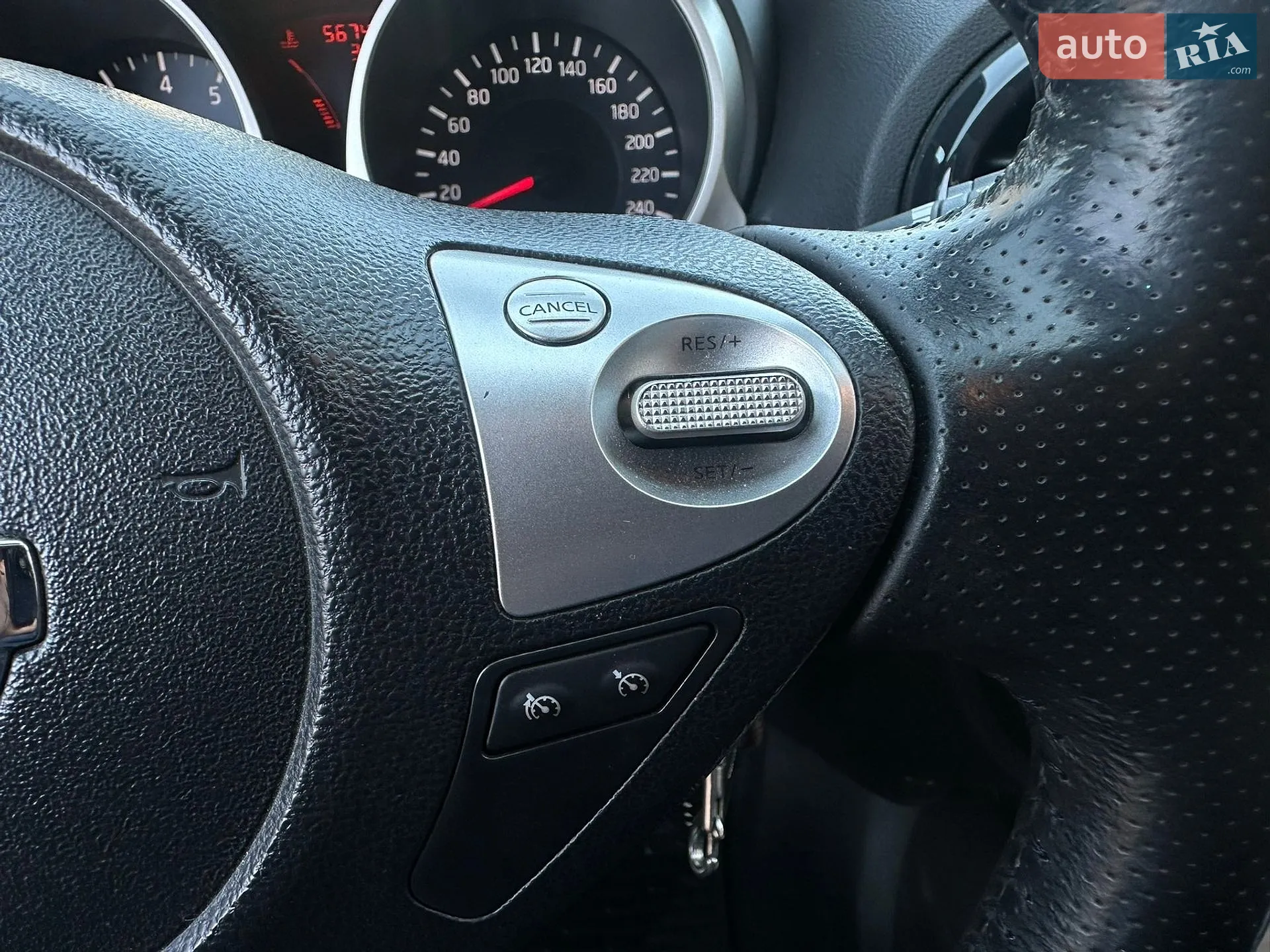 2013 Nissan Juke - мініатюра 31