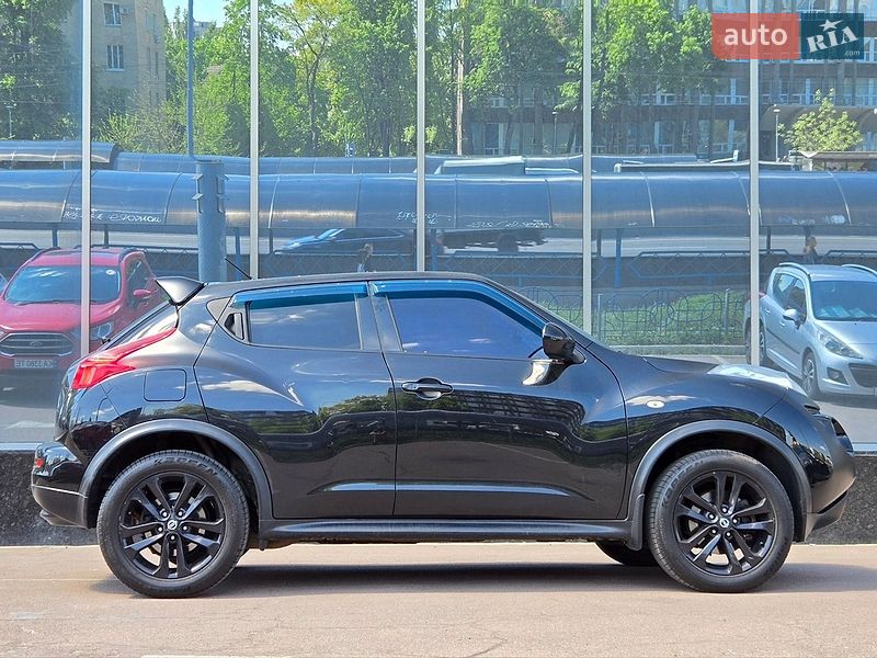Внедорожник / Кроссовер Nissan Juke 2012 в Киеве