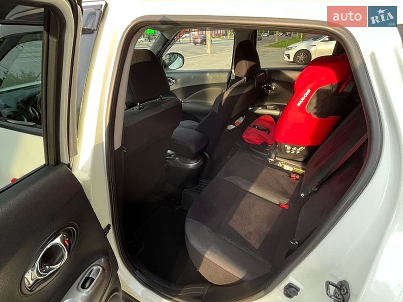 Внедорожник / Кроссовер Nissan Juke 2013 в Киеве