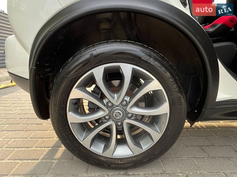 Внедорожник / Кроссовер Nissan Juke 2013 в Киеве