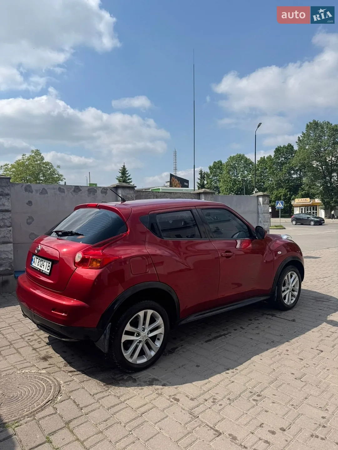 2014 Nissan Juke - мініатюра 2