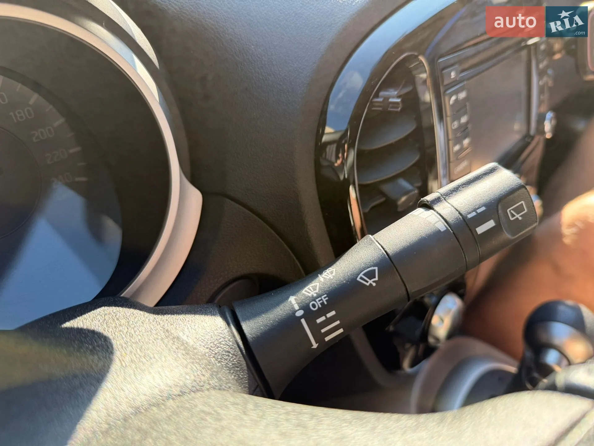 2014 Nissan Juke - мініатюра 32