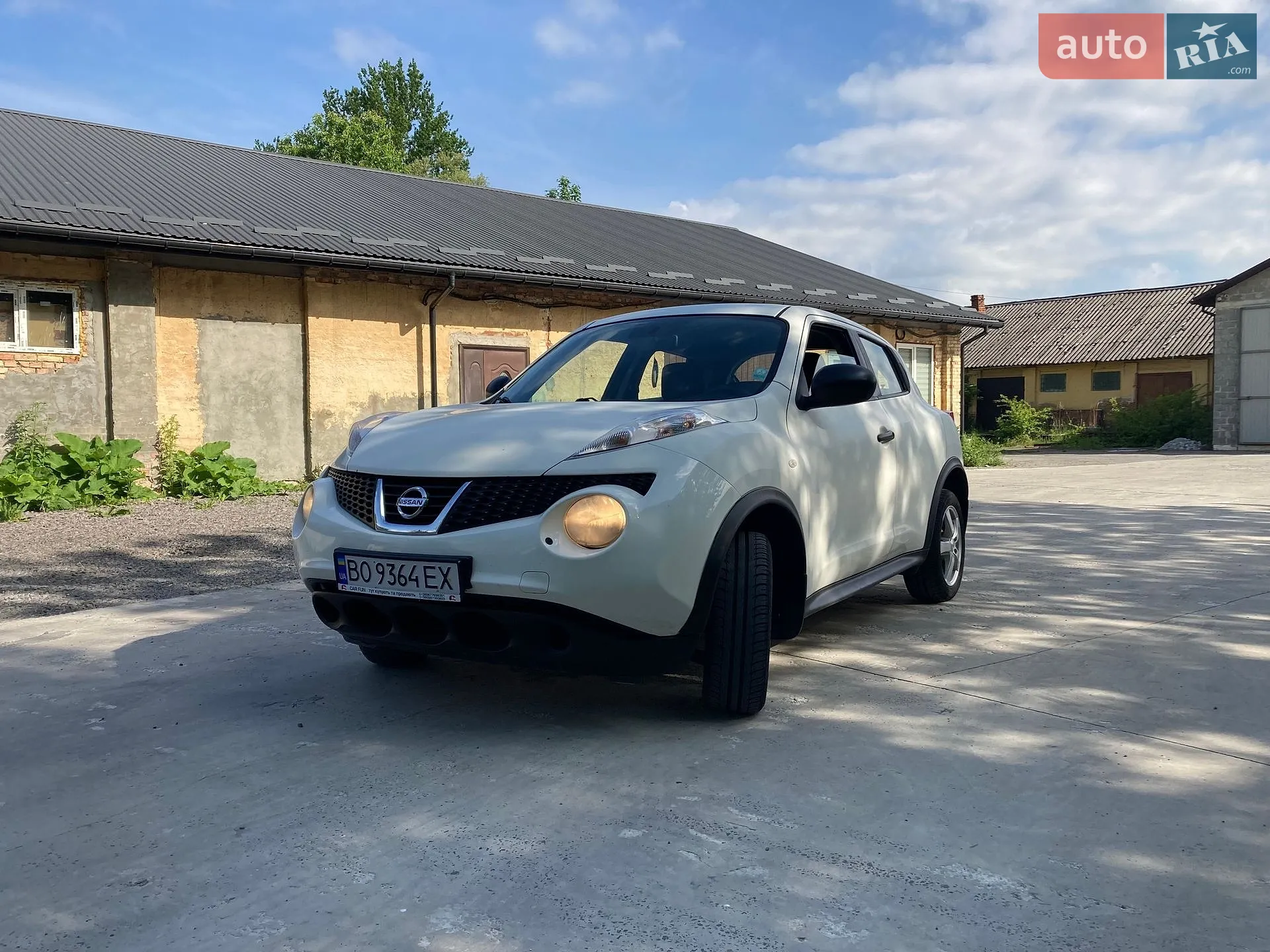 2012 Nissan Juke - мініатюра 2