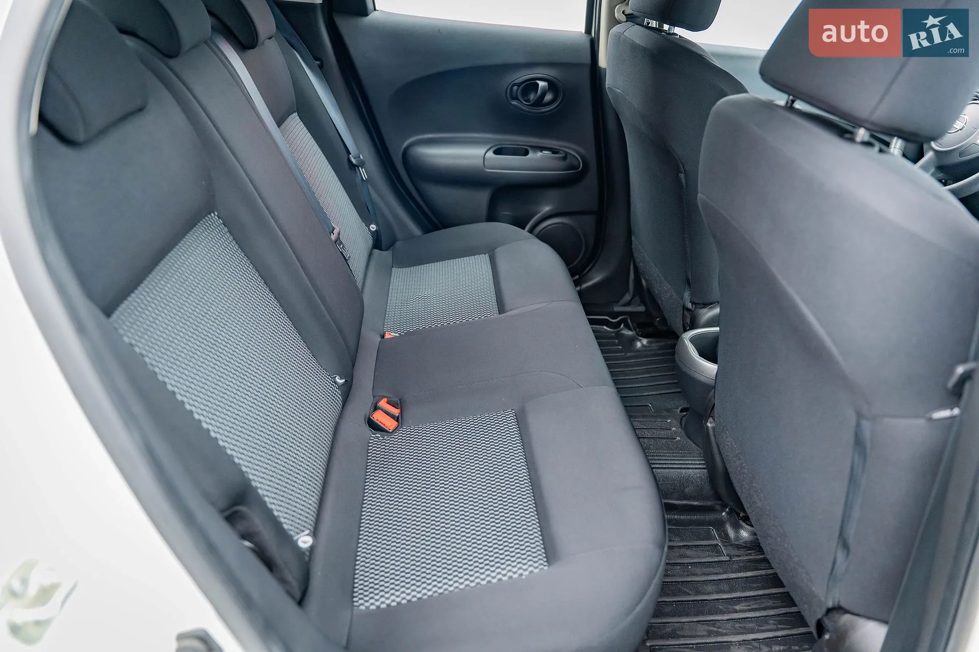 2019 Nissan Juke - мініатюра 19