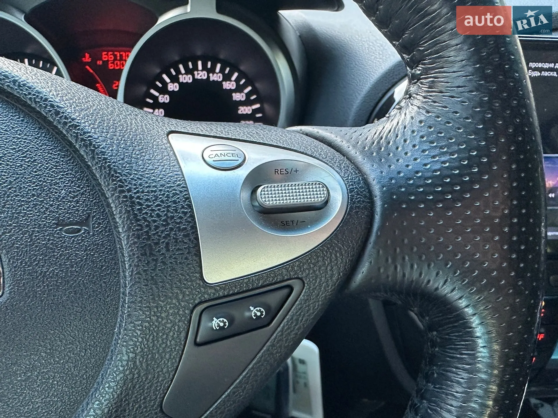 2011 Nissan Juke - мініатюра 17