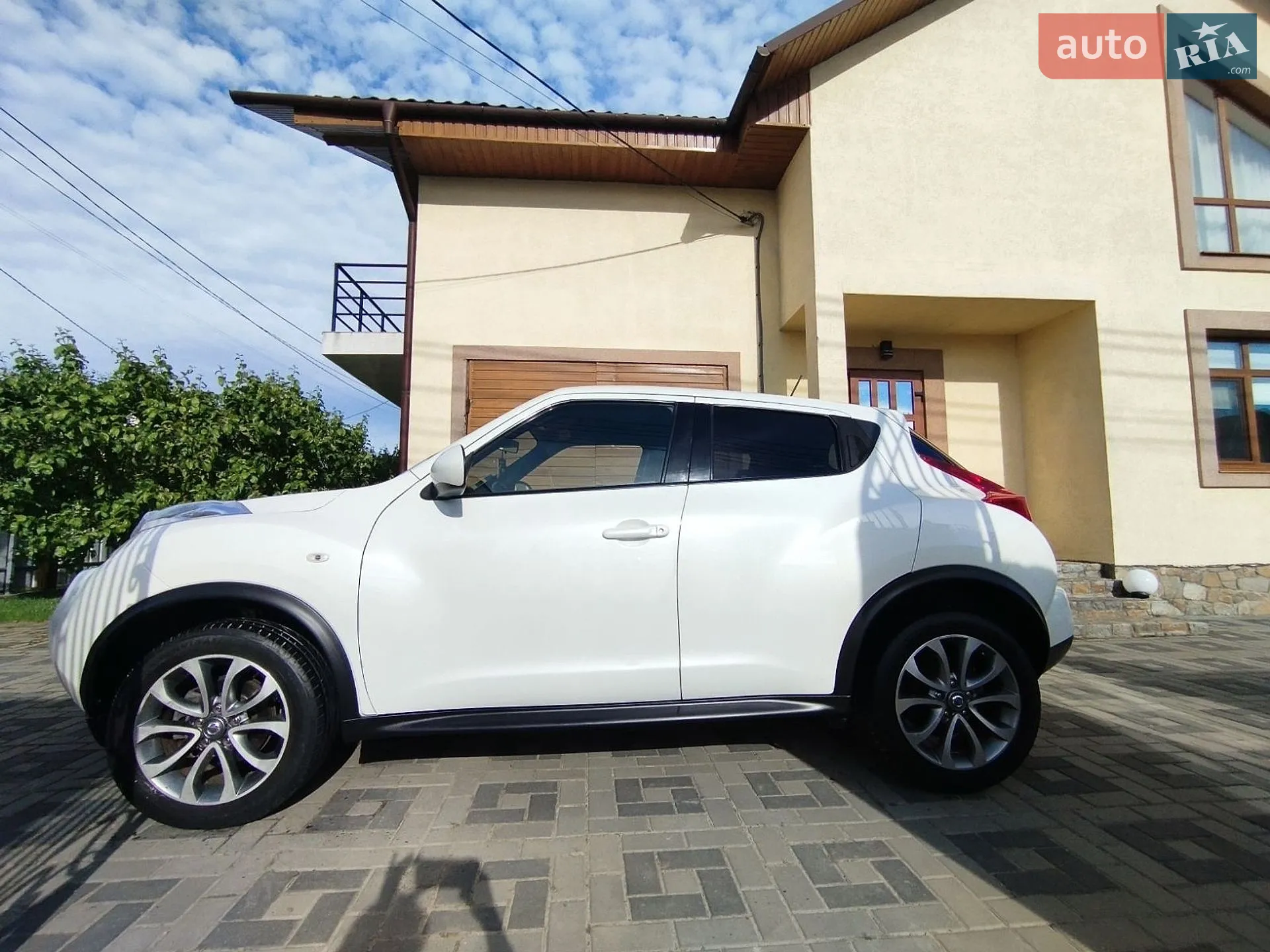 2013 Nissan Juke - мініатюра 2