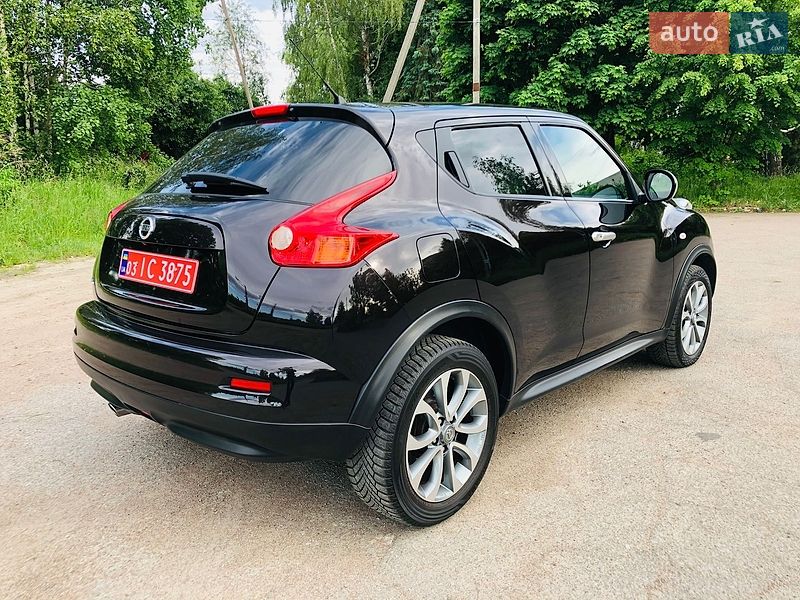 Внедорожник / Кроссовер Nissan Juke 2012 в Коростене