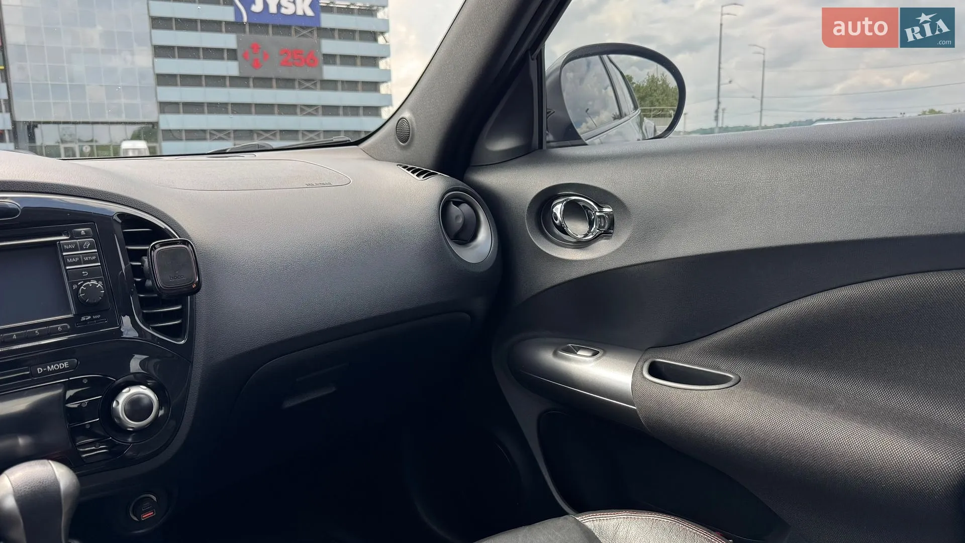 2011 Nissan Juke - мініатюра 21
