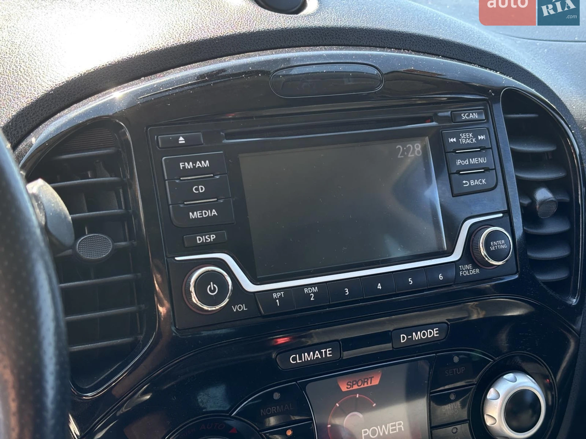 2015 Nissan Juke - мініатюра 23