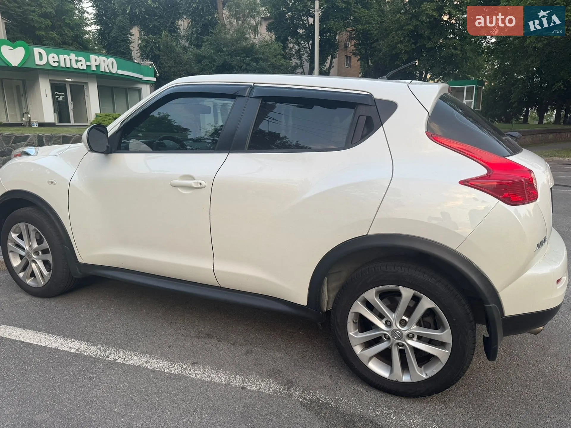 2014 Nissan Juke - мініатюра 2