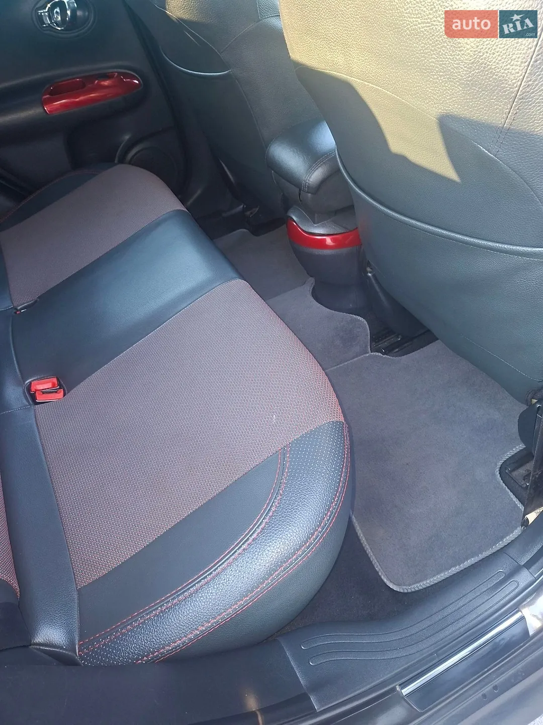 2011 Nissan Juke - мініатюра 36