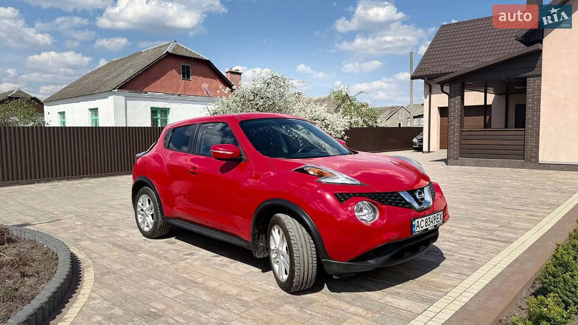 2016 Nissan Juke - мініатюра 2