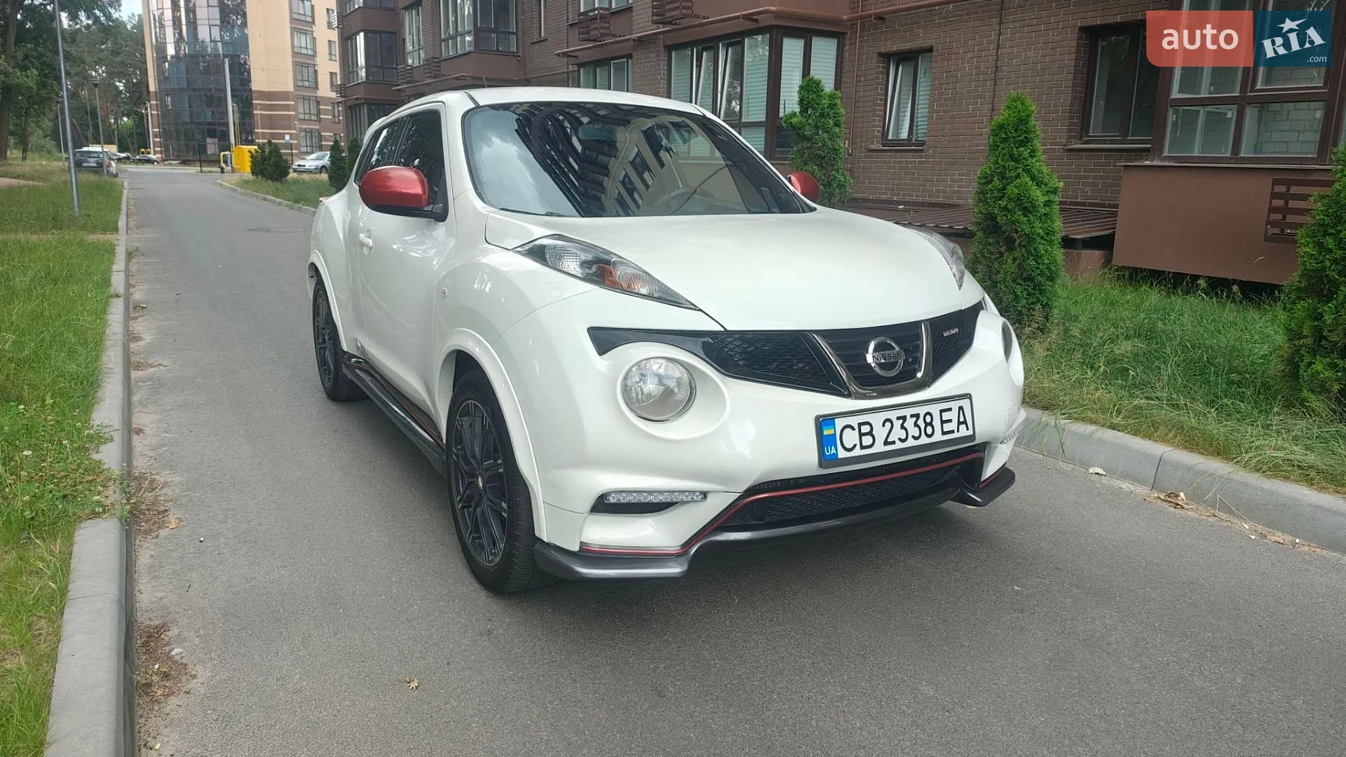 2014 Nissan Juke - мініатюра 2