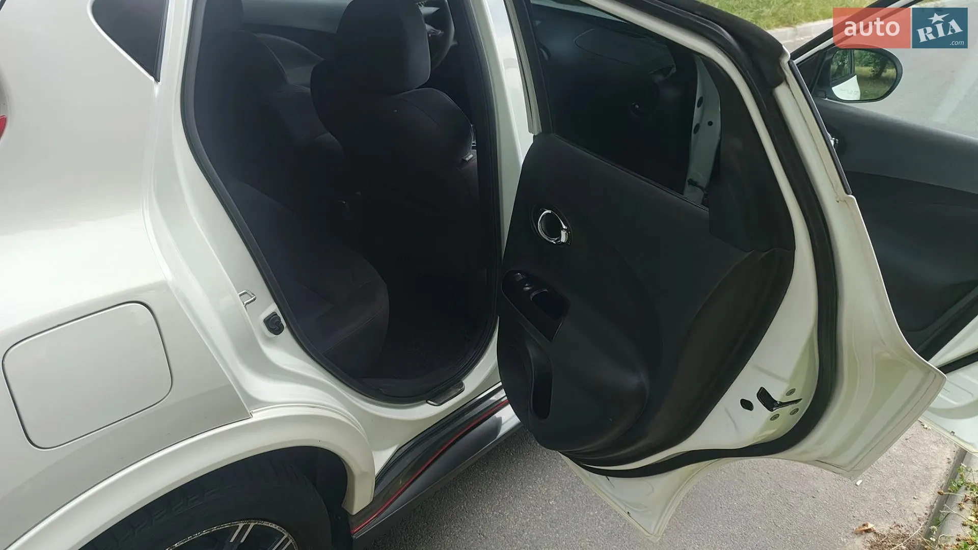 2014 Nissan Juke - мініатюра 15