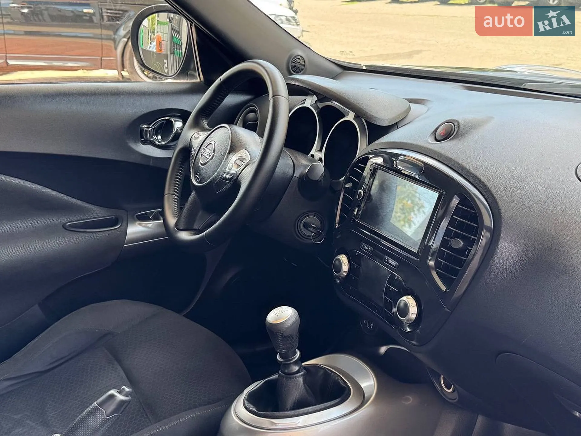 2011 Nissan Juke - мініатюра 12
