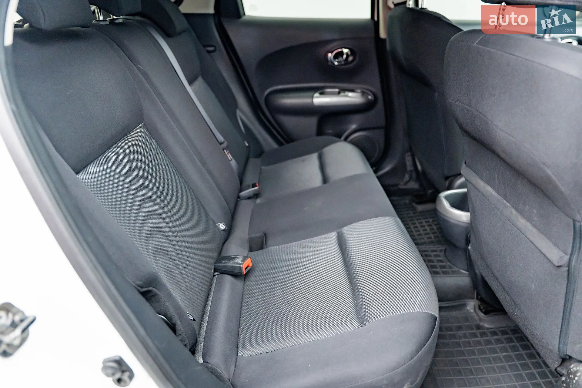 2012 Nissan Juke - мініатюра 21