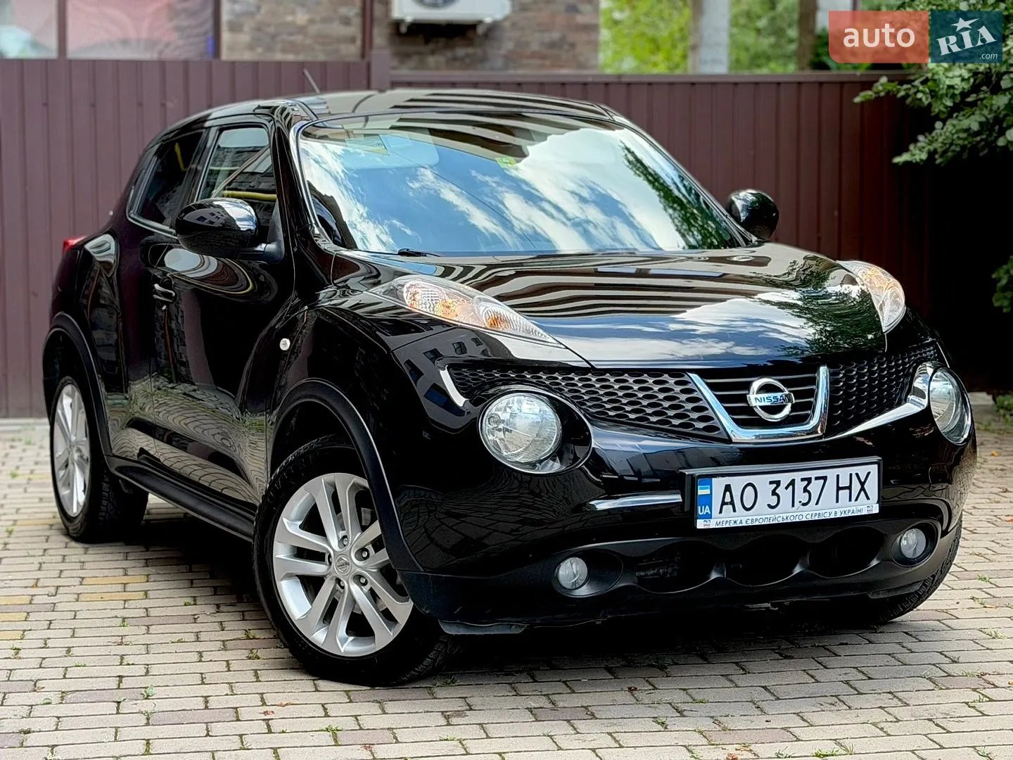 2011 Nissan Juke - мініатюра 2