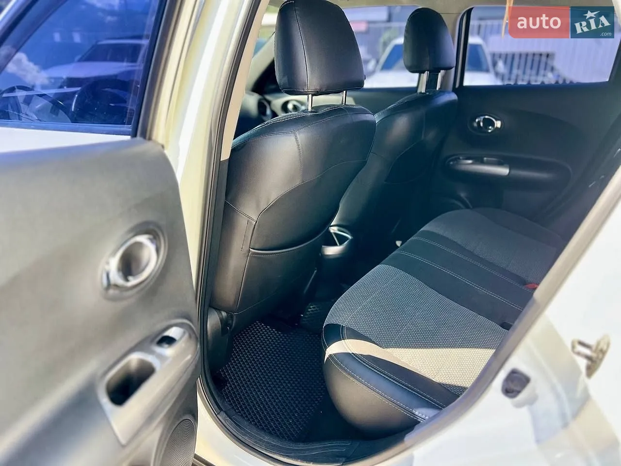 2013 Nissan Juke - мініатюра 16