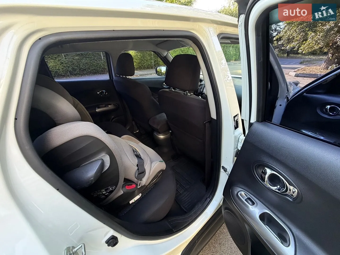 2017 Nissan Juke - мініатюра 14