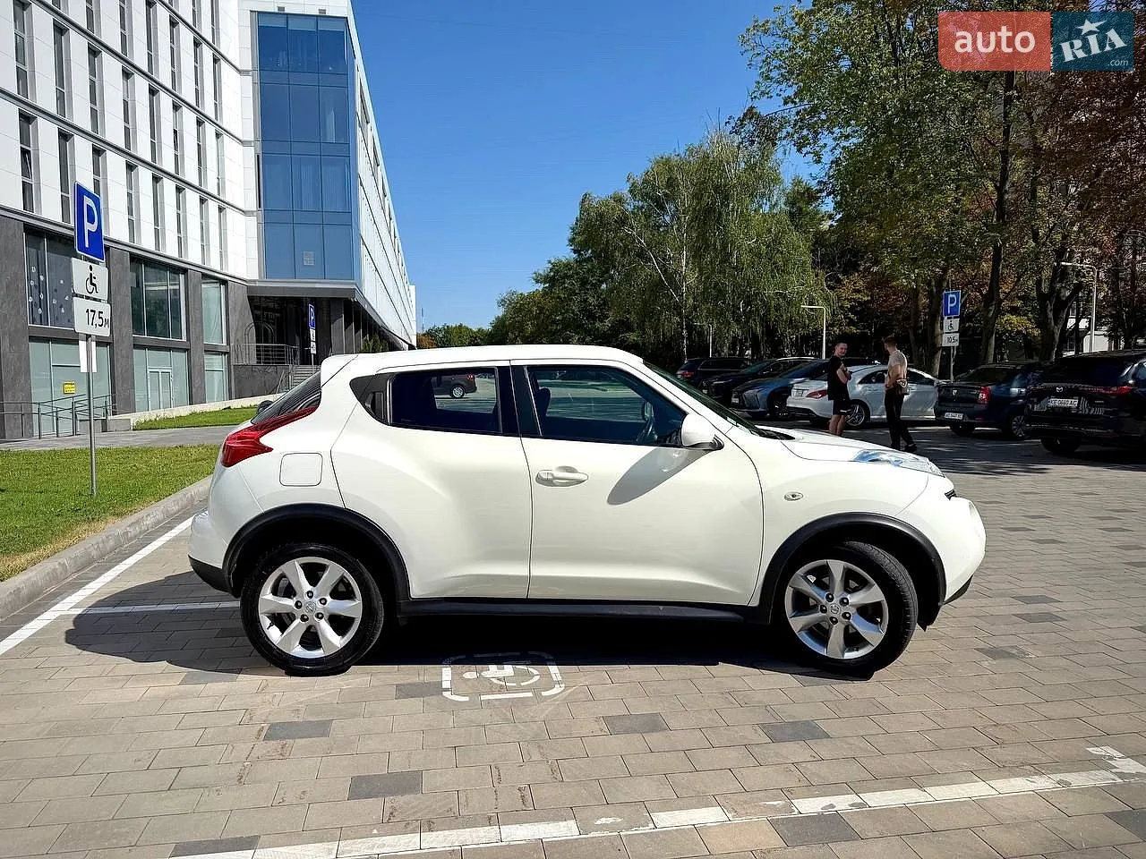 2011 Nissan Juke - мініатюра 4