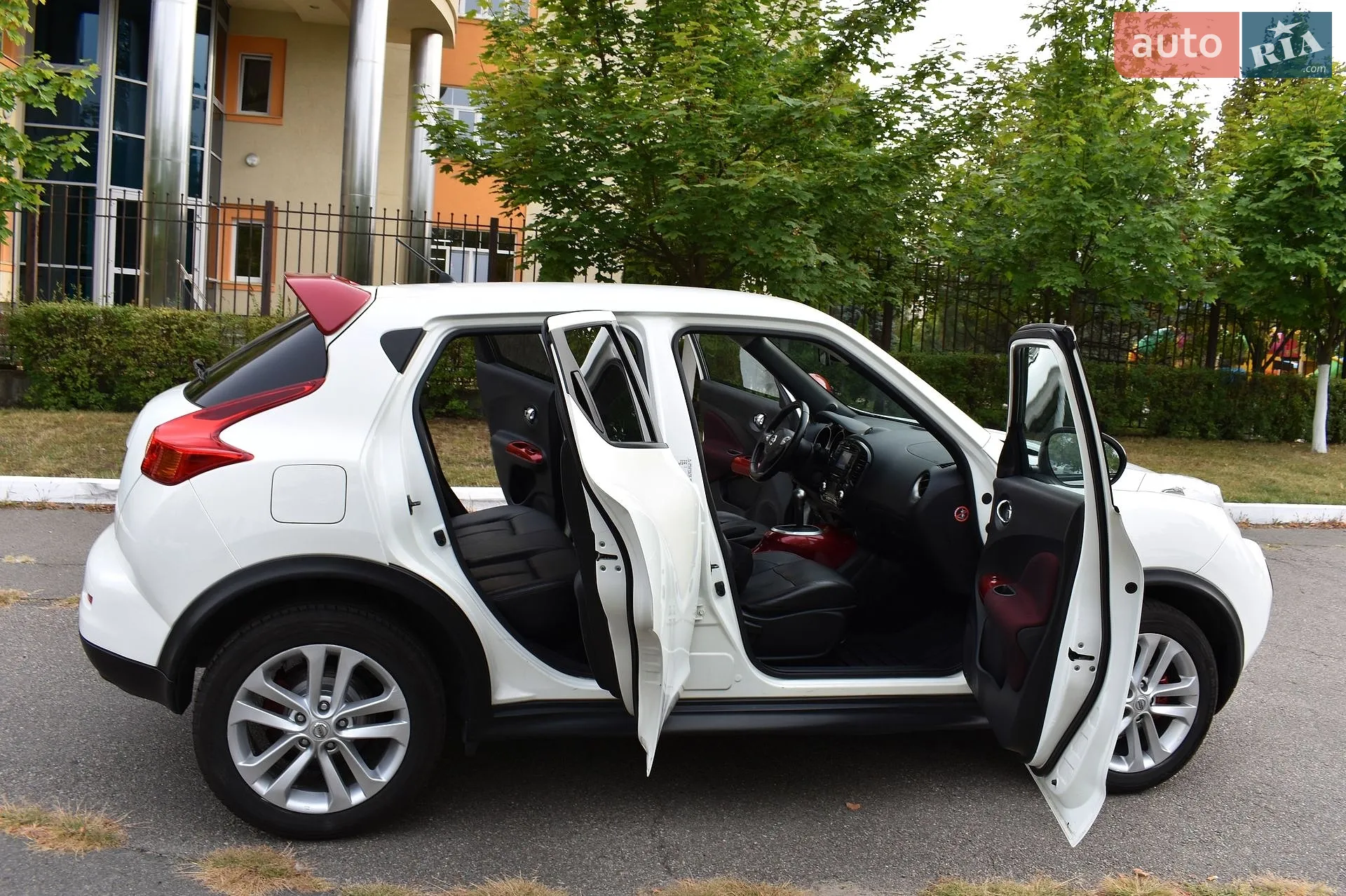 2012 Nissan Juke - мініатюра 23
