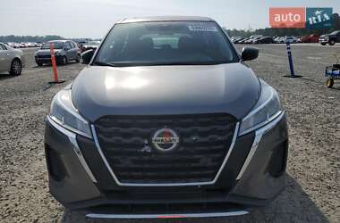 Позашляховик / Кросовер Nissan Kicks 2021 в 