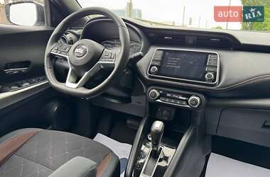 Позашляховик / Кросовер Nissan Kicks 2018 в 