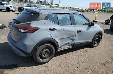 Позашляховик / Кросовер Nissan Kicks 2021 в 