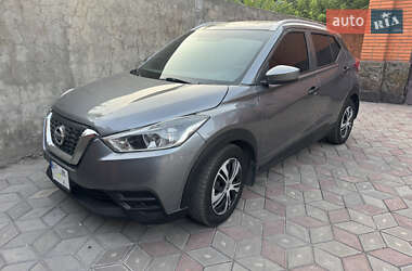 Внедорожник / Кроссовер Nissan Kicks 2018 в Каменском
