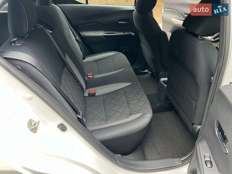 Внедорожник / Кроссовер Nissan Kicks 2018 в Днепре фото 25 Внедорожник / Кроссовер Nissan Kicks 2018 в Днепре