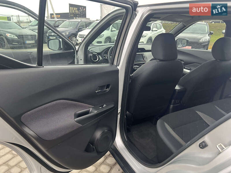 Внедорожник / Кроссовер Nissan Kicks 2020 в Львове