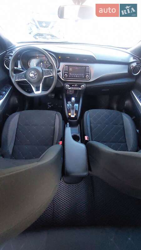 Внедорожник / Кроссовер Nissan Kicks 2020 в Житомире
