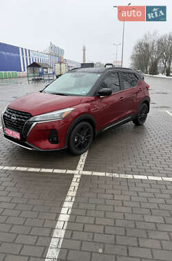 Позашляховик / Кросовер Nissan Kicks 2022 в Коломиї