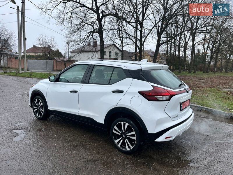 Внедорожник / Кроссовер Nissan Kicks 2024 в Сумах
