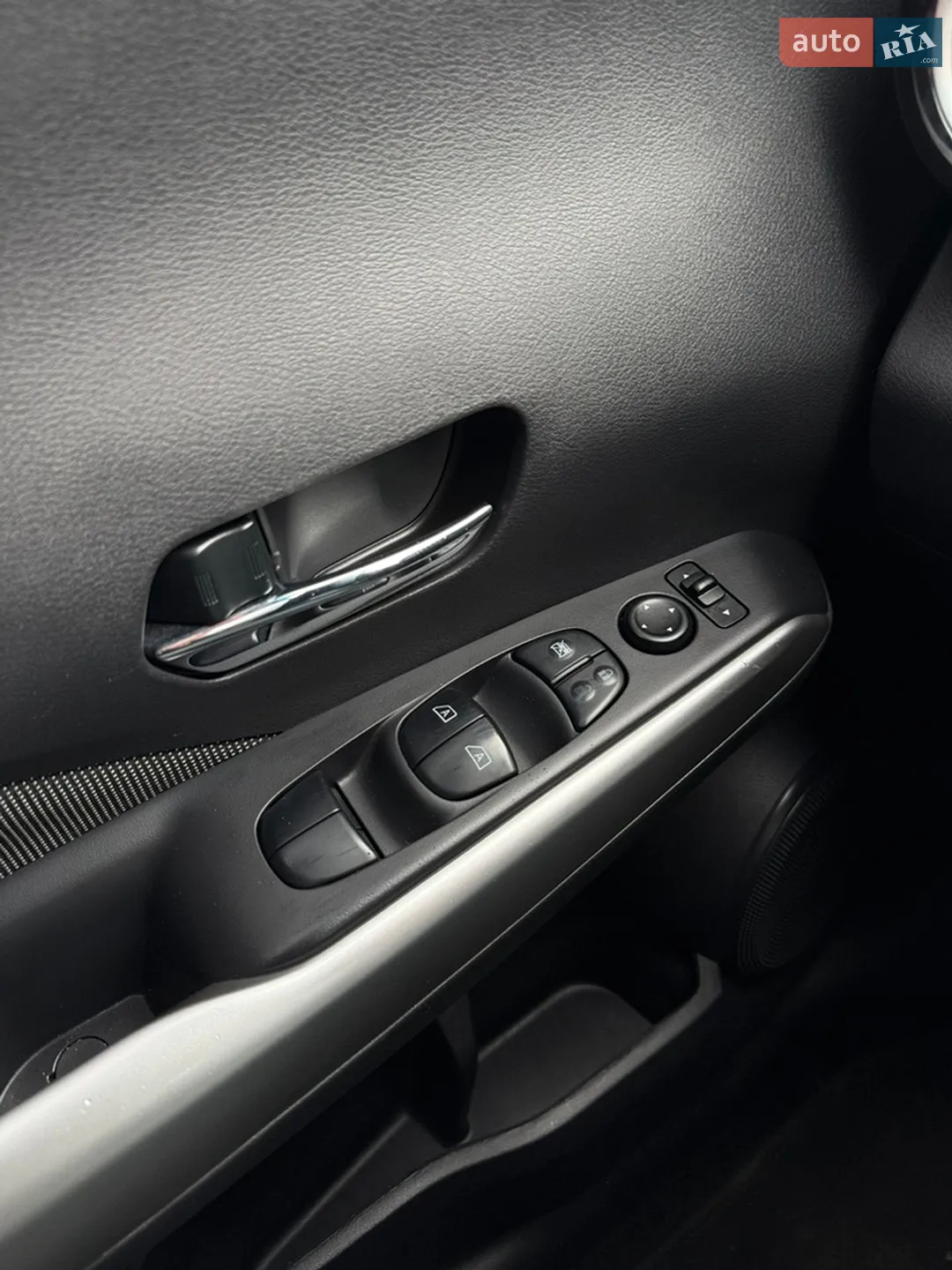 2019 Nissan Kicks - мініатюра 10