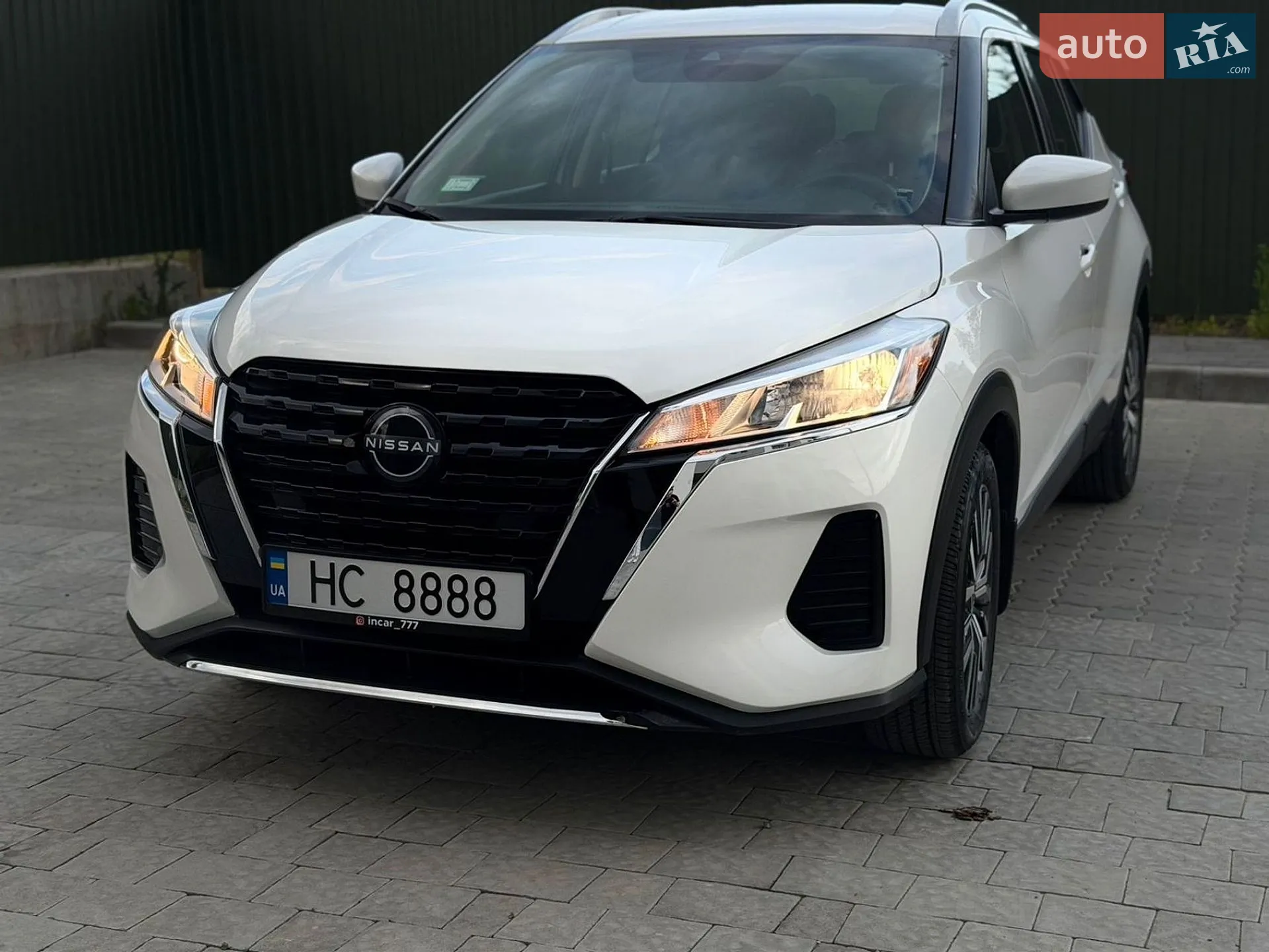 2022 Nissan Kicks - мініатюра 17