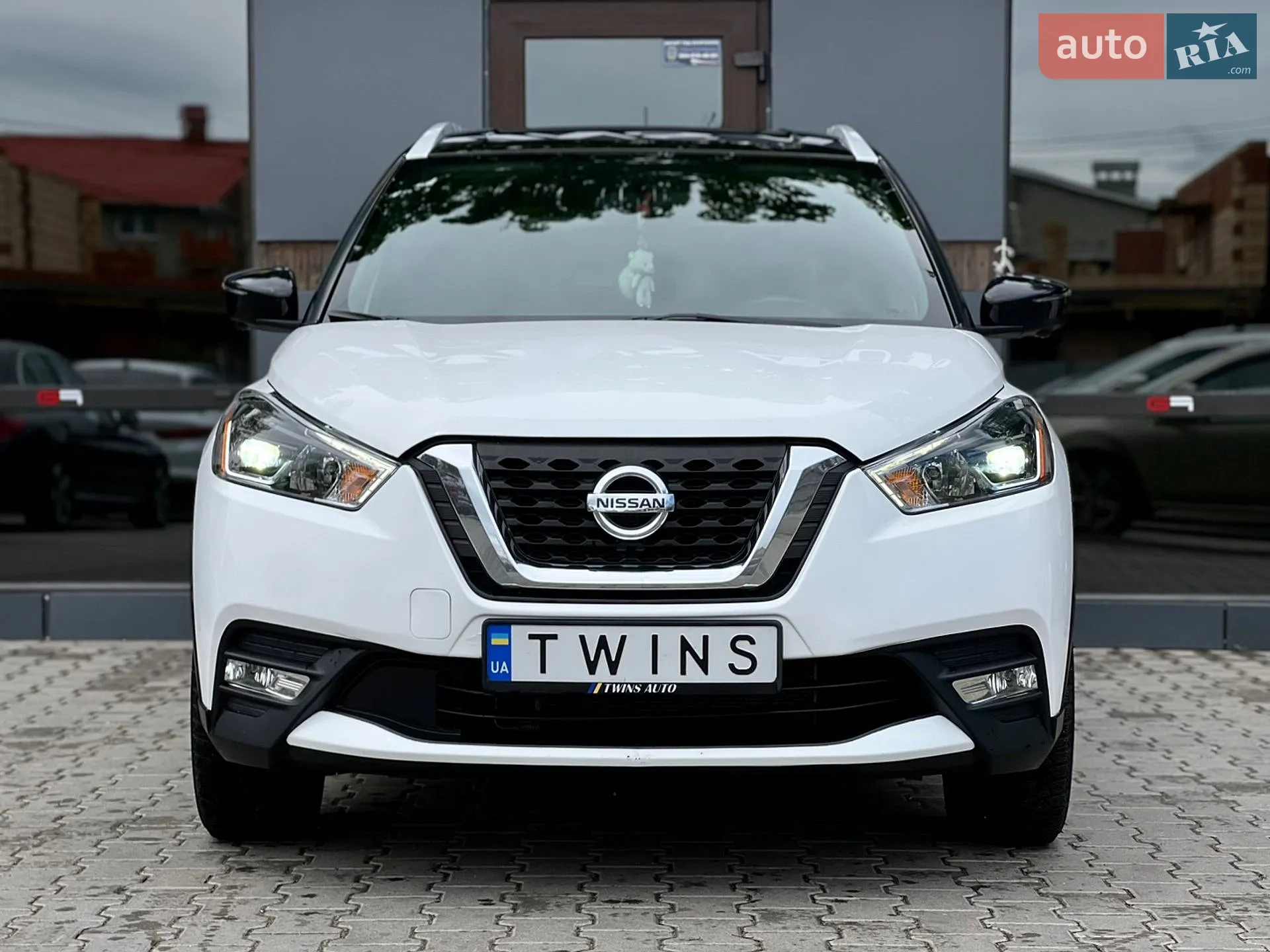 2018 Nissan Kicks - мініатюра 2