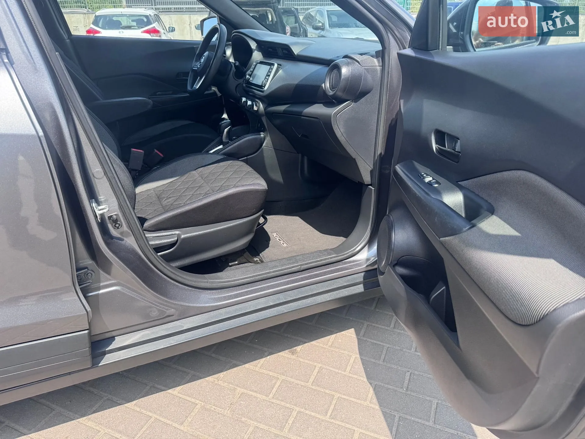 2019 Nissan Kicks - мініатюра 12