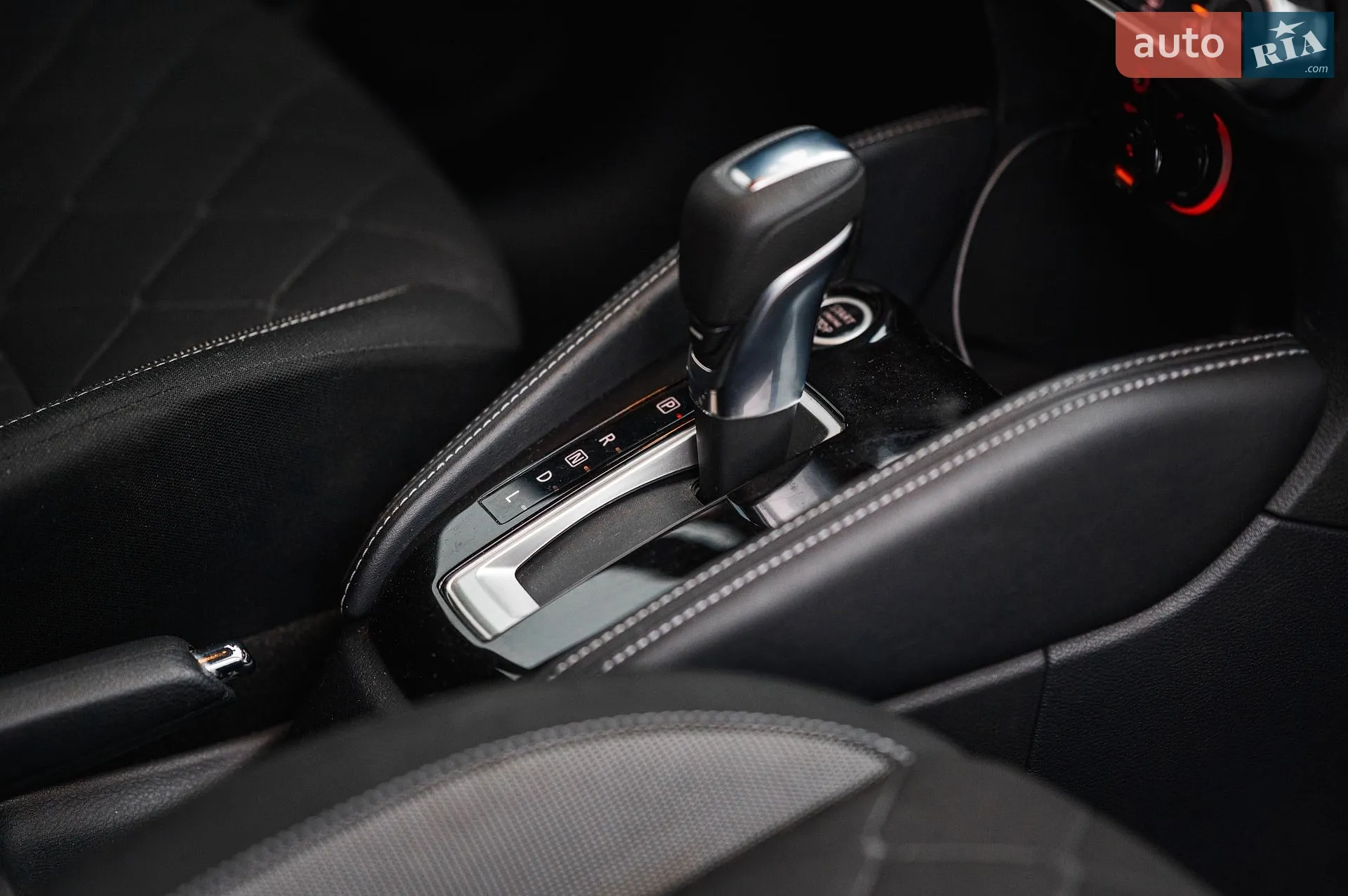 2020 Nissan Kicks - мініатюра 25