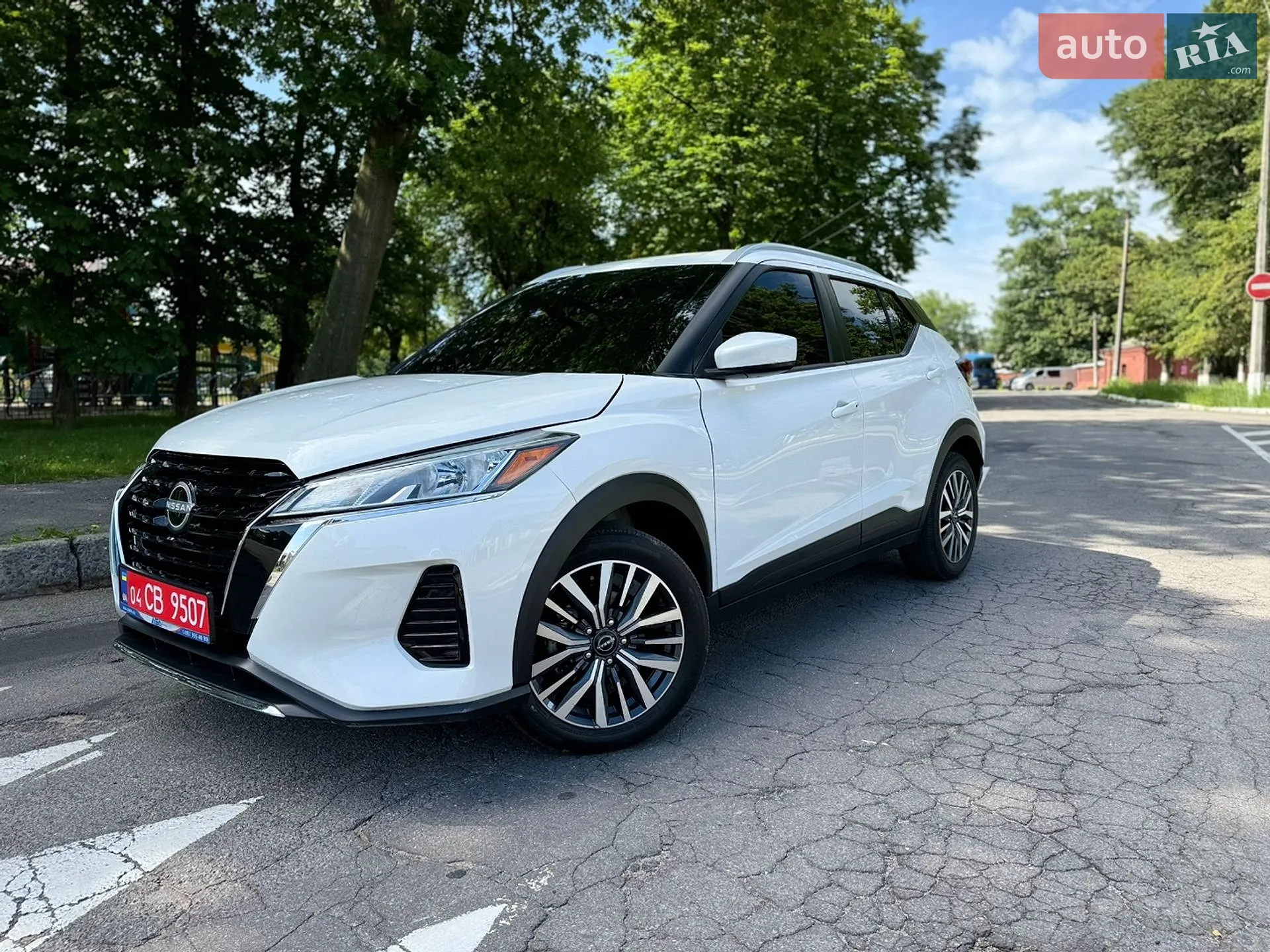 2025 Nissan Kicks - мініатюра 4