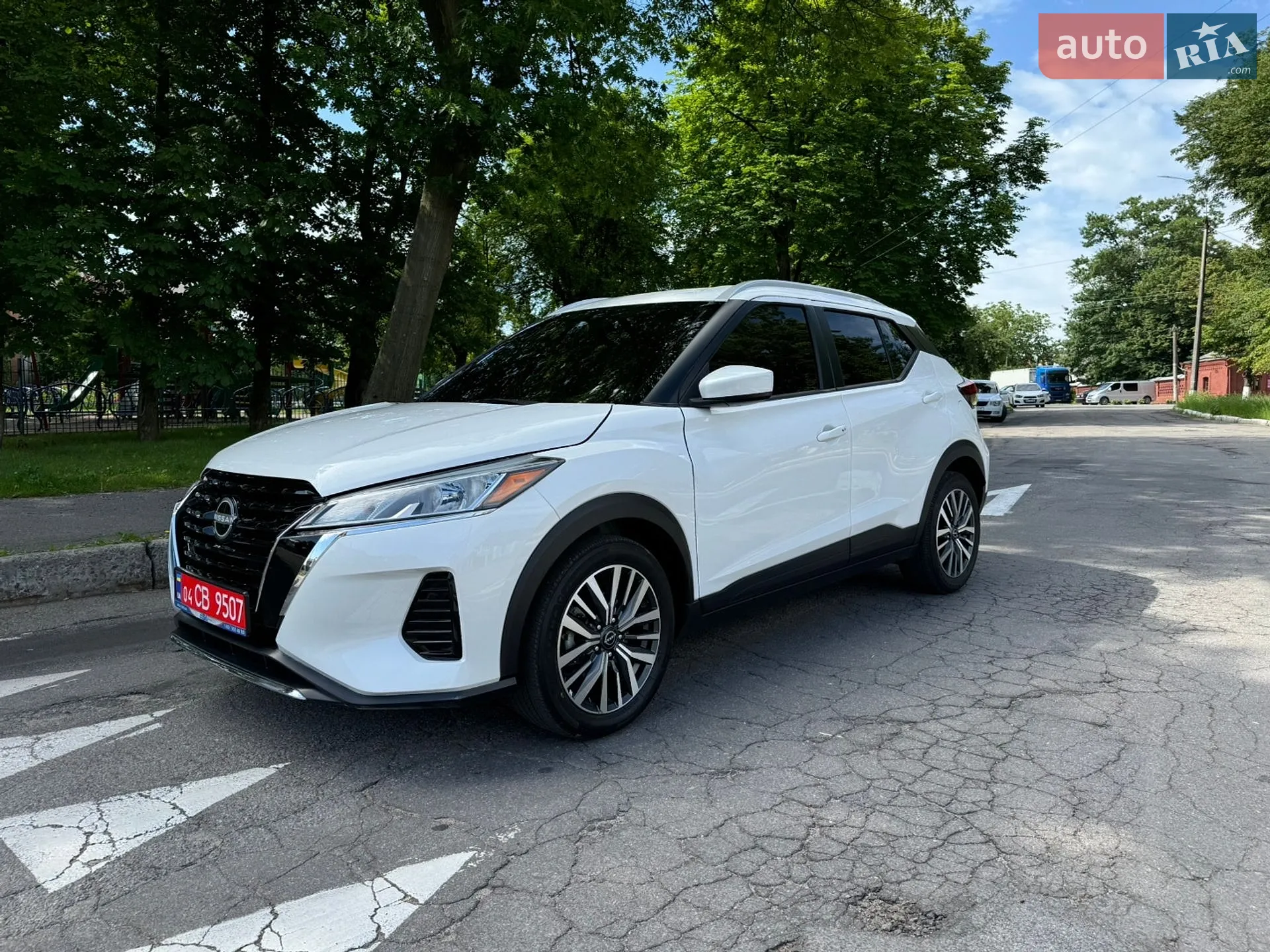 2025 Nissan Kicks - мініатюра 10