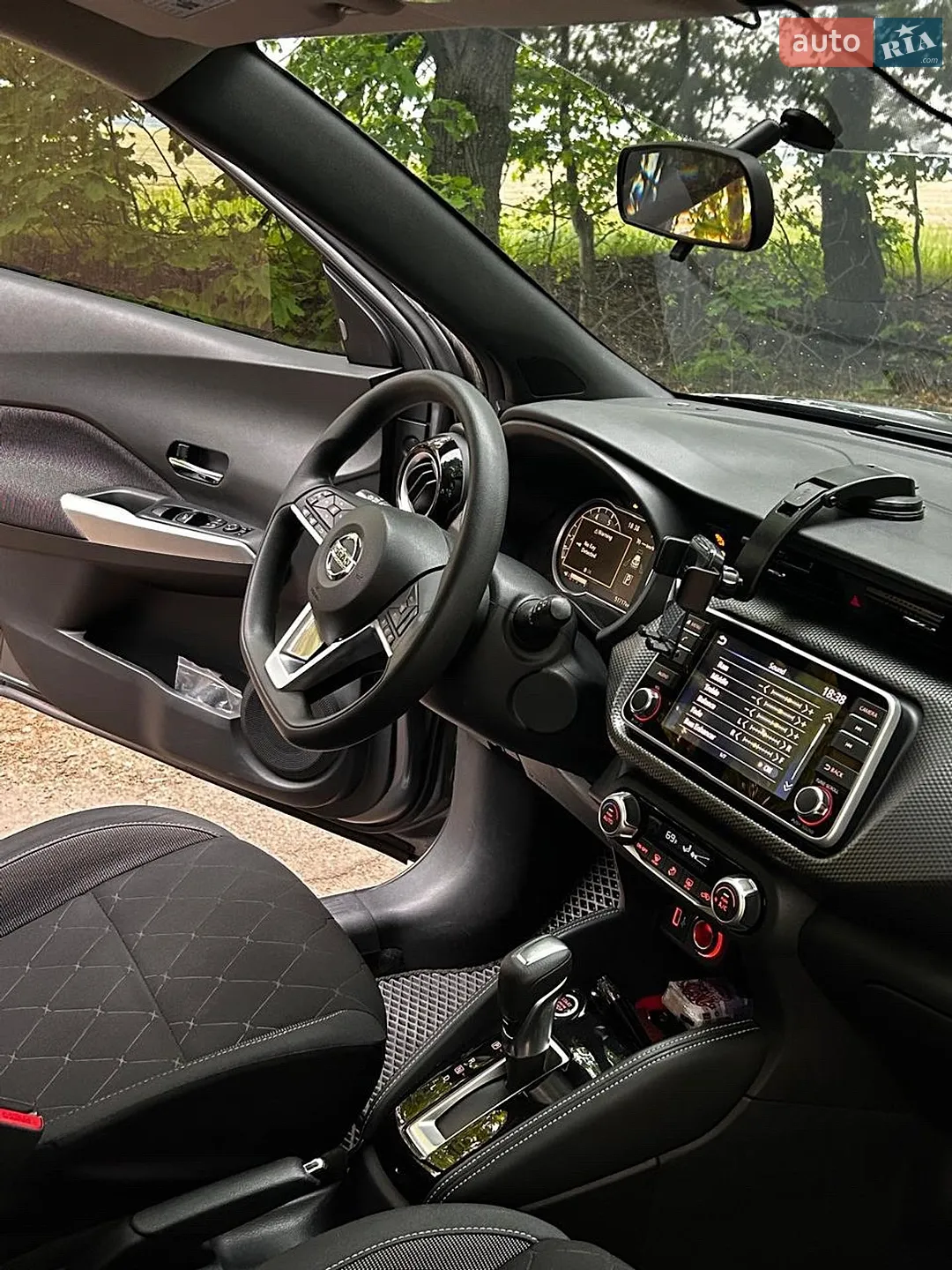 2019 Nissan Kicks - мініатюра 19