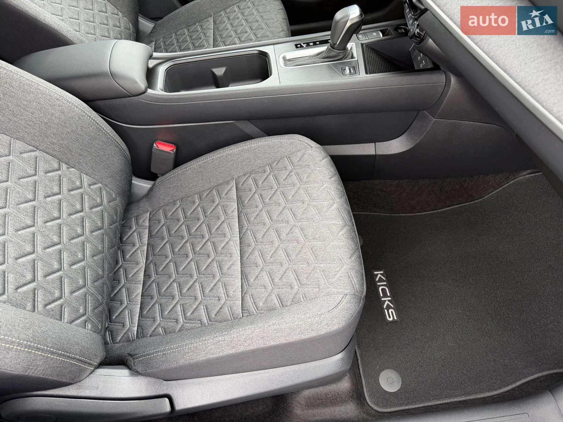 2026 Nissan Kicks - мініатюра 16